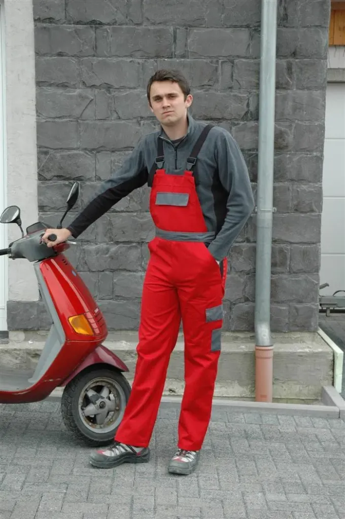 W24 2202 Latzhose Werkstatt (4082 rot, 42, N (normal))